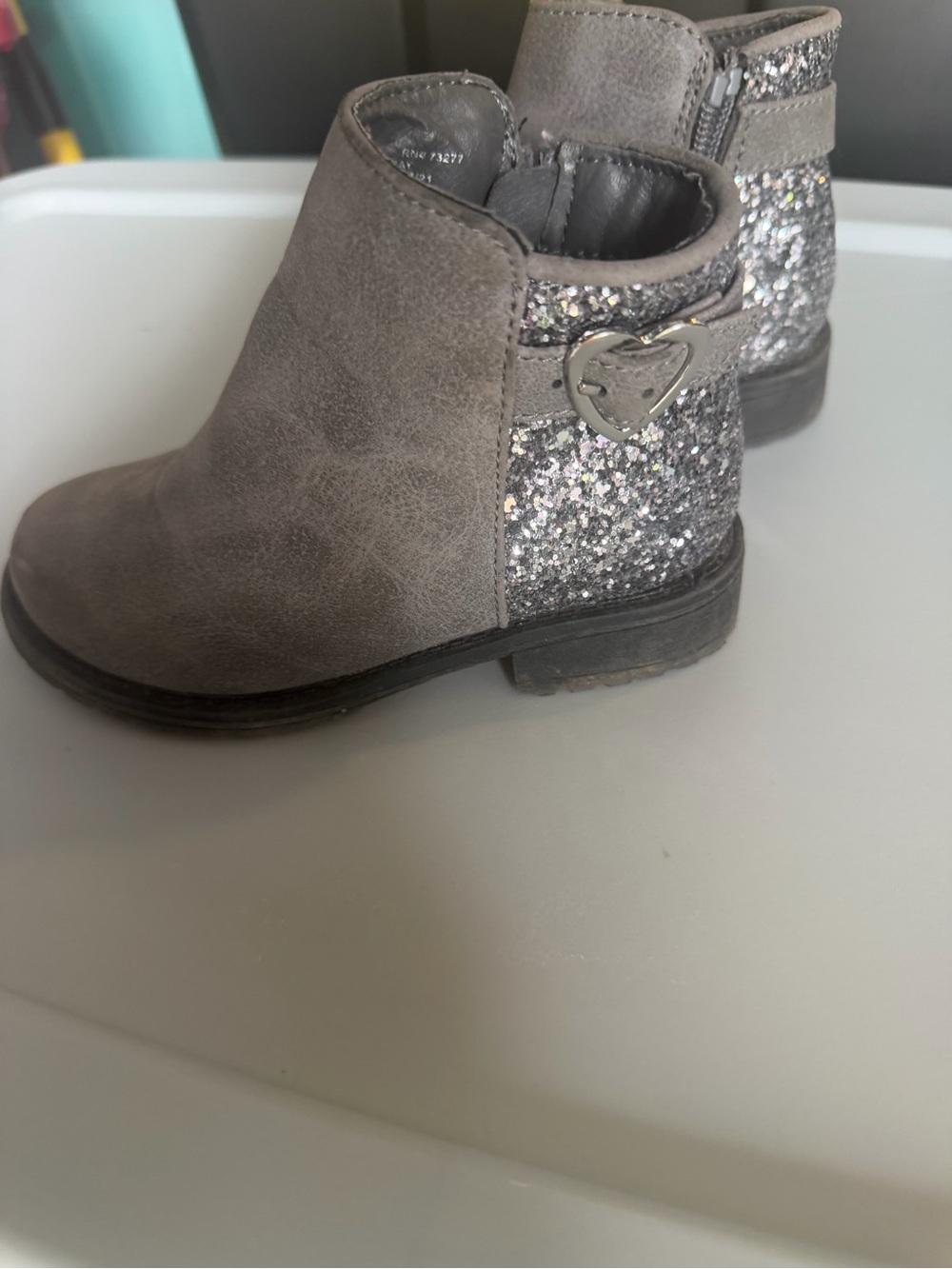 Cat & Jack Silver-Gray Glitter Heart Ankle Boots